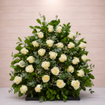 Arreglo pie de urna blanco